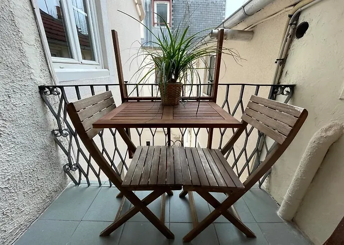 La Cabotte - Confort & Charme Au Centre Historique - Balcon Sur Cour * ディジョン