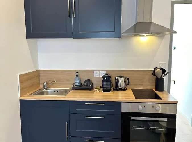 La Cabotte - Confort & Charme Au Centre Historique - Balcon Sur Cour アパート ディジョン